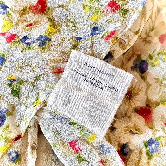 💋SOLD💋🪁🌼🎈DÔEN ‘Mira’ Silk Georgette Yellow Victoria Floral Mini Dress✨ - Picture 15 of 17